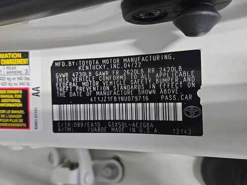 Used 2022 Toyota Avalon XLE FWD image 35