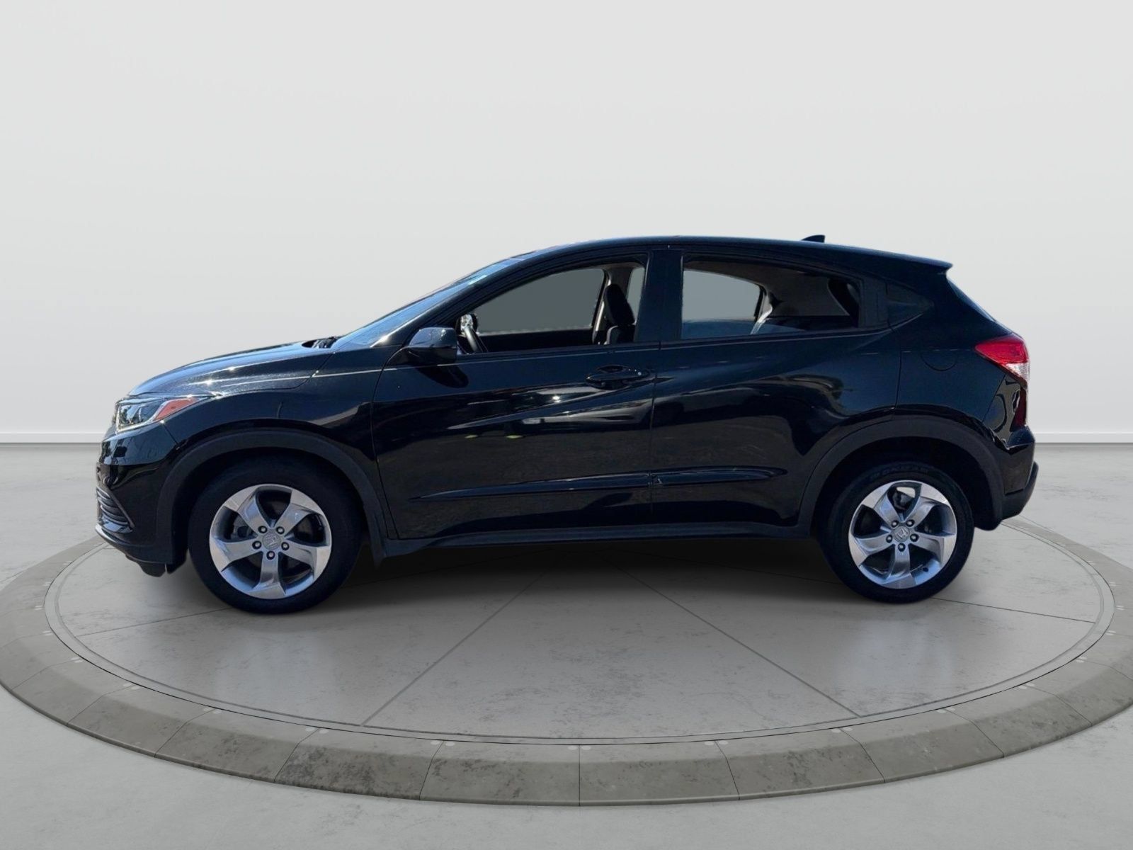 Used 2021 Honda HR-V LX image 4
