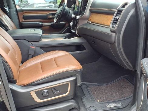 Used 2019 RAM 1500 Laramie Longhorn AWD/4WD image 13