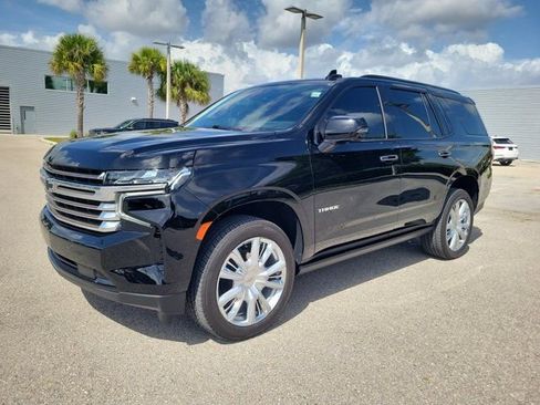 Used 2024 Chevrolet Tahoe High Country w/ Premium Package 2 RWD image 4