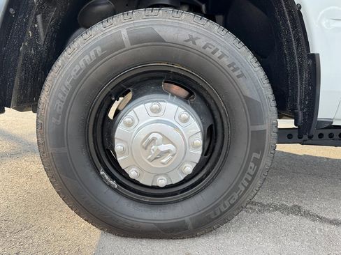 Used 2022 RAM 3500 Tradesman w/ Bed Utility Group image 14