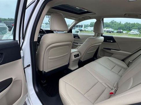 Used 2014 Honda Accord EX-L image 39