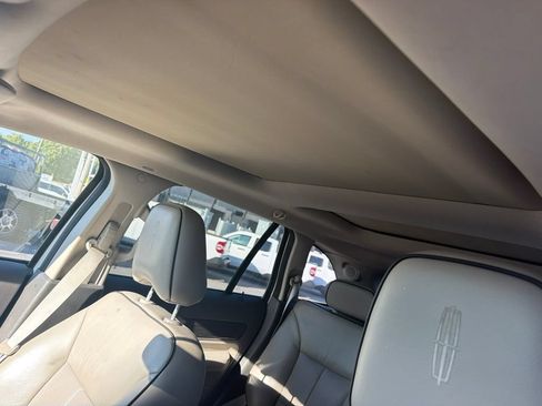 Used 2008 Lincoln MKX 2WD image 7