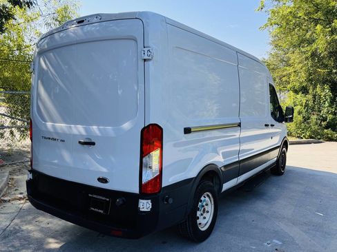Used 2019 Ford Transit 150 148 Medium Roof image 4