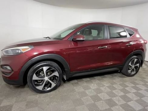 Used 2016 Hyundai Tucson Limited AWD/4WD image 8