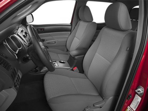 Used 2014 Toyota Tacoma PreRunner w/ TRD Off-Road Package image 8