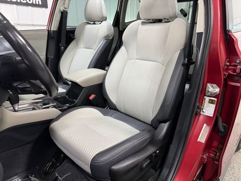 Used 2021 Subaru Forester Premium image 22