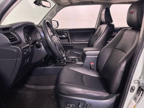 Certified 2023 Toyota 4Runner TRD Off-Road Premium w/ Off Road Premium Plus Package AWD/4WD image 12