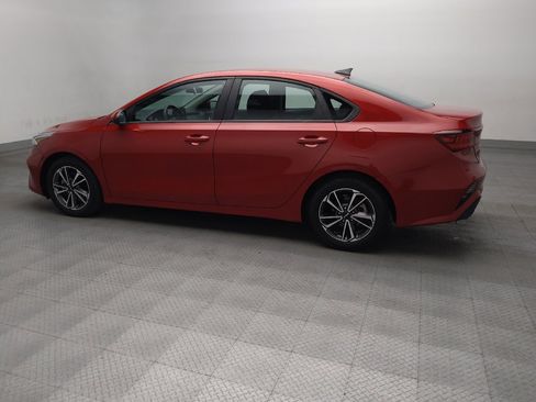 Used 2022 Kia Forte LXS FWD image 3