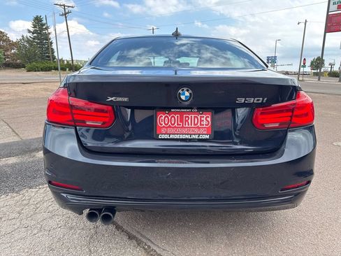 Used 2017 BMW 330i xDrive Sedan AWD/4WD image 5