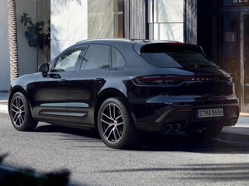 New 2026 Porsche Macan image 3