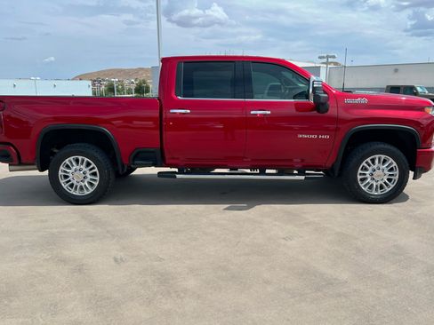 Used 2021 Chevrolet Silverado 3500 High Country w/ Z71 Off-Road Package AWD/4WD image 7