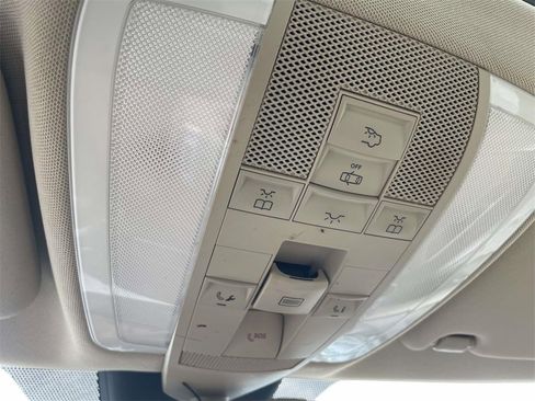 Used 2014 Mercedes-Benz C 250 Sedan image 26