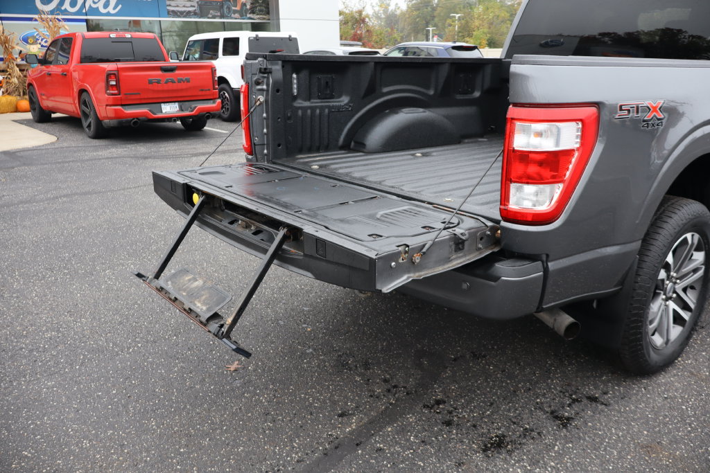 Used 2022 Ford F150 XL w/ STX Appearance Package AWD/4WD image 17