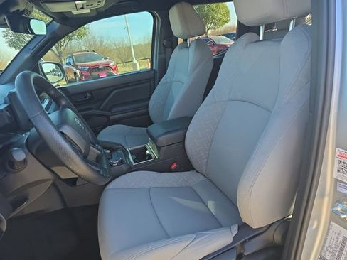 Used 2025 Toyota Tacoma SR5 image 14