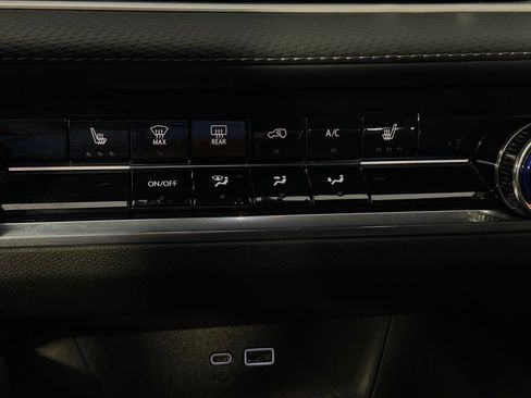 Used 2025 Chevrolet Equinox LT image 21