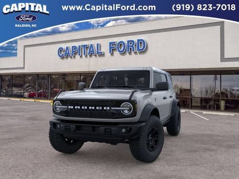 New 2026 Ford Bronco Badlands w/ Wildtrak Package AWD/4WD image 2