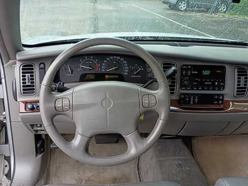 Used 2003 Buick Park Avenue FWD image 12