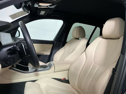 Used 2022 BMW X5 sDrive40i w/ Premium Package RWD image 20