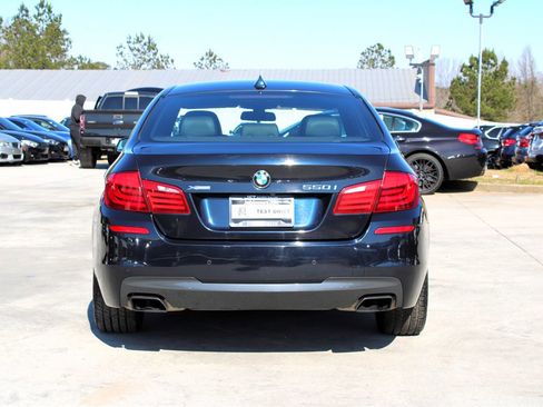 Used 2013 BMW 550i xDrive Sedan image 6