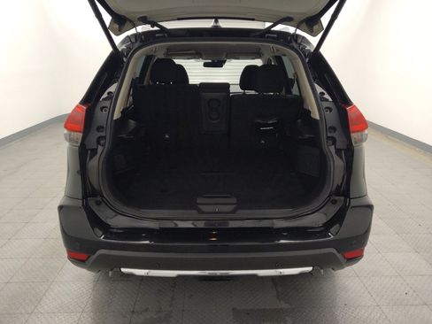 Used 2019 Nissan Rogue SV image 29