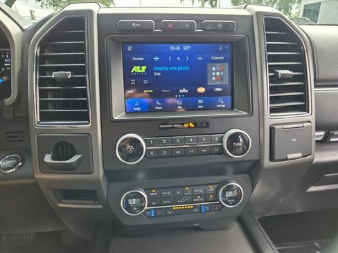 Used 2021 Ford Expedition XLT RWD image 13