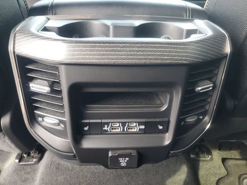 Used 2020 RAM 1500 Limited w/ Advanced Safety Group AWD/4WD image 18
