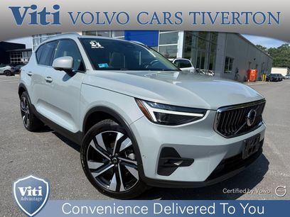 Used 2024 Volvo XC40 B5 Plus w/ Protection Package Premier