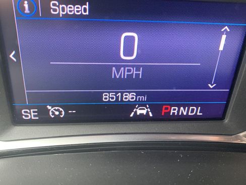 Used 2021 Chevrolet Equinox LT AWD/4WD image 8