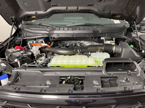 New 2025 Ford F150 XLT w/ Equipment Group 302A MID image 9