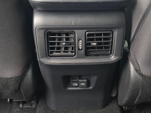 Used 2024 Toyota RAV4 XLE w/ Convenience Package AWD/4WD image 17