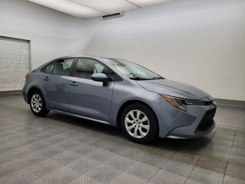Used 2021 Toyota Corolla LE image 11