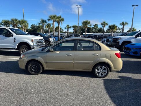 Used 2011 Kia Rio LX FWD image 5