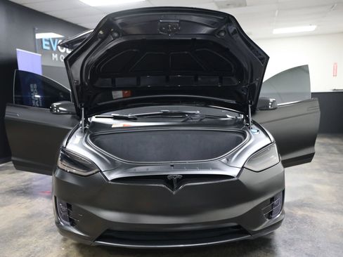 Used 2016 Tesla Model X Performance image 42