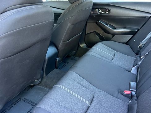 Used 2024 Honda Accord Sport image 4