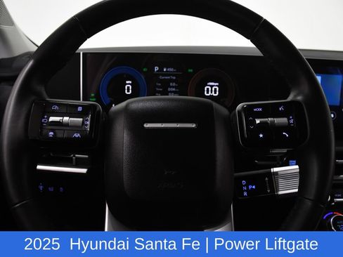 Used 2025 Hyundai Santa Fe SEL AWD/4WD image 12