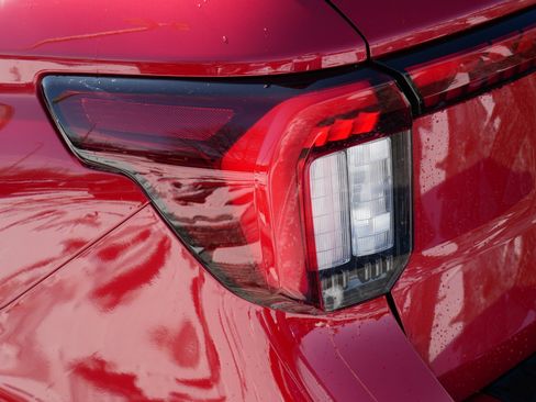 Used 2026 Ford Explorer ST-Line w/ ST-Line Street Pack image 17