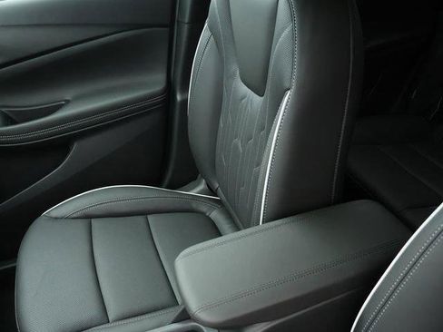 New 2026 Buick Encore GX Avenir AWD/4WD image 21