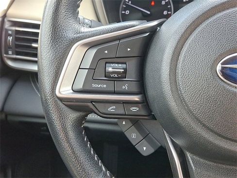 Used 2020 Subaru Outback Limited image 21