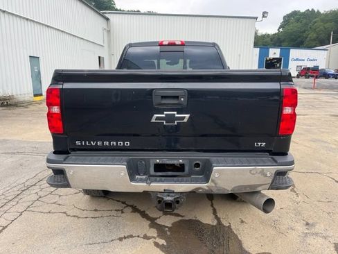 Used 2019 Chevrolet Silverado 3500 LTZ w/ LTZ Plus Package AWD/4WD image 7