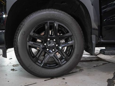 Used 2024 Chevrolet Silverado 1500 RST w/ Protection Package AWD/4WD image 31