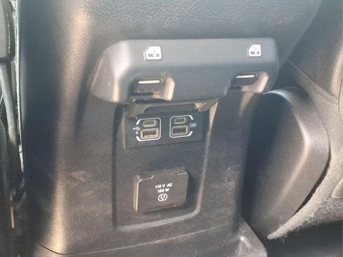 Used 2019 Jeep Wrangler Unlimited Rubicon AWD/4WD image 7
