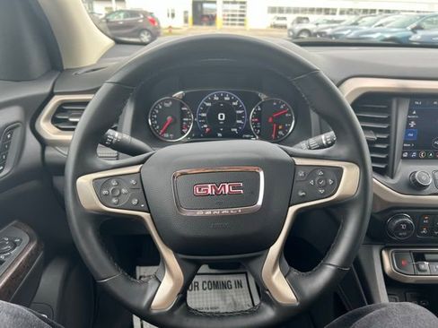 Certified 2023 GMC Acadia Denali w/ Denali Ultimate Package image 16