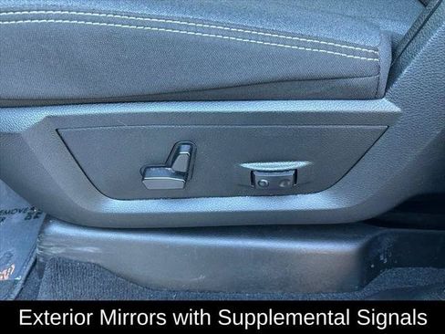 Certified 2026 RAM 2500 Big Horn AWD/4WD image 17