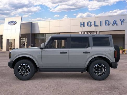 New 2026 Ford Bronco Outer Banks AWD/4WD image 3