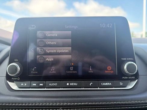 Used 2023 Nissan Rogue S FWD image 21