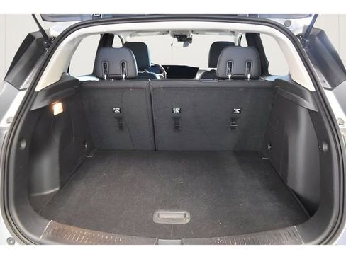 Used 2025 Buick Encore GX Preferred AWD/4WD image 16