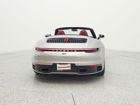 Used 2022 Porsche 911 Carrera image 6