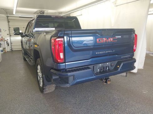 Used 2021 GMC Sierra 2500 Denali w/ Denali Ultimate Package AWD/4WD image 4