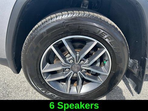 Used 2019 Jeep Grand Cherokee Limited RWD image 20